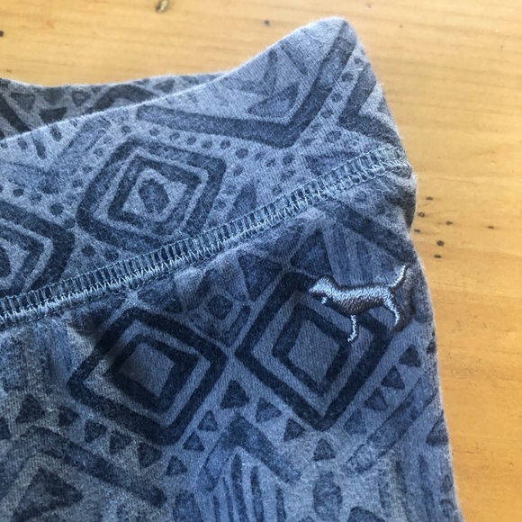 Victoria’s Secret Pink Tribal Leggings - Picture 2 of 3